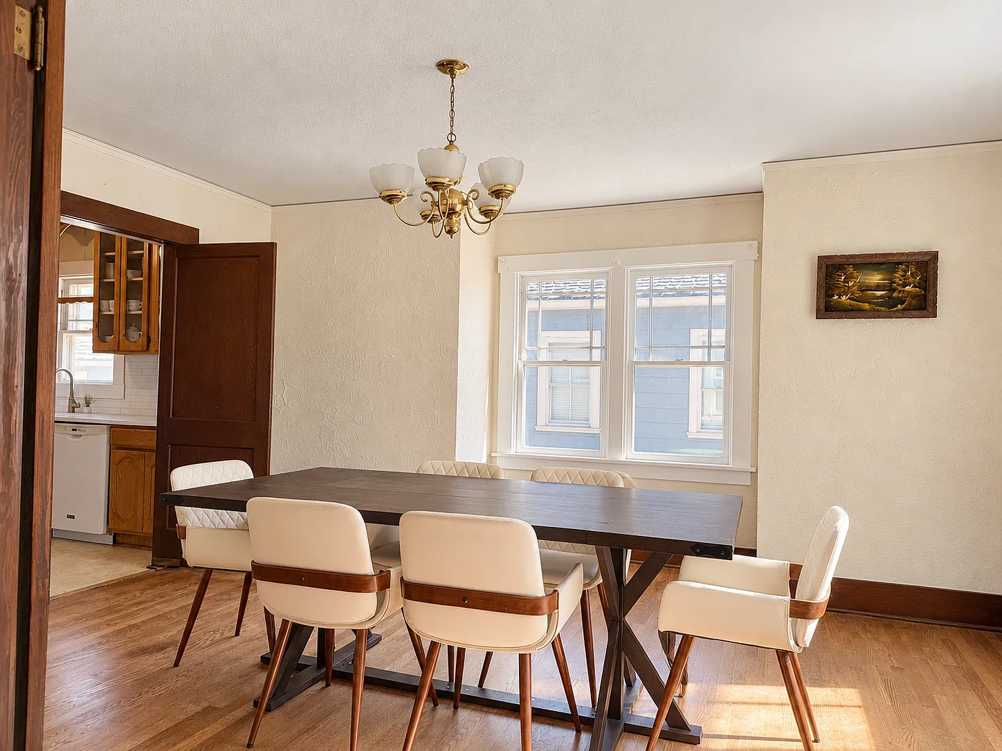 2 bed, 1062 sqft, $2,300 — Photo 4