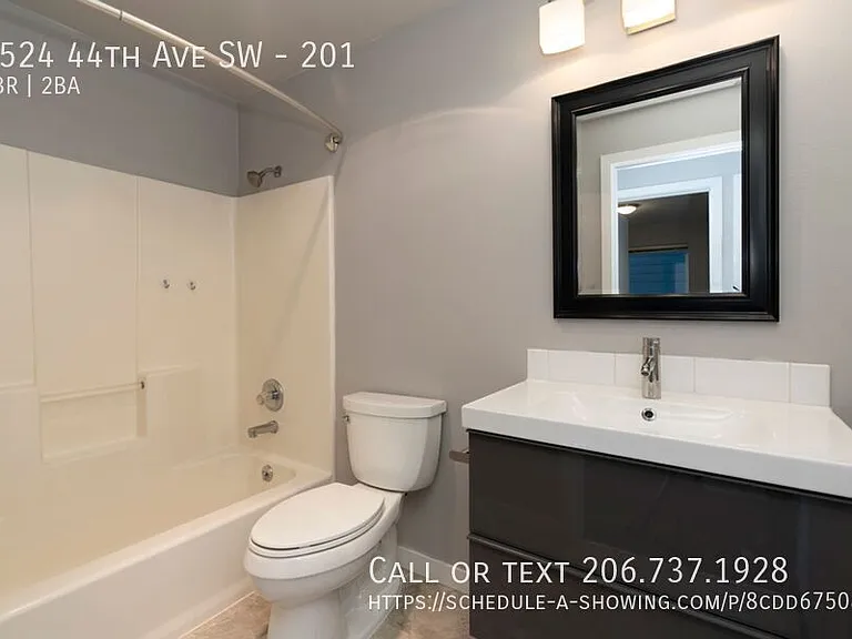 4524 44th Ave SW #201 — Photo 28