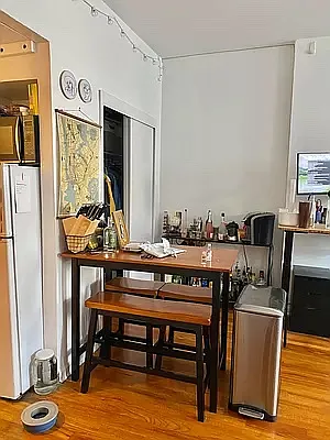 Rented by AZ REALTY NYC LLC | media 11