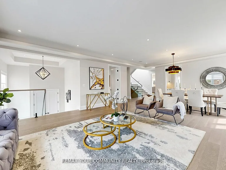 97 Ranee Ave — Photo 4