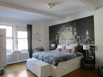 Rented by Rita S Citrin, LREB