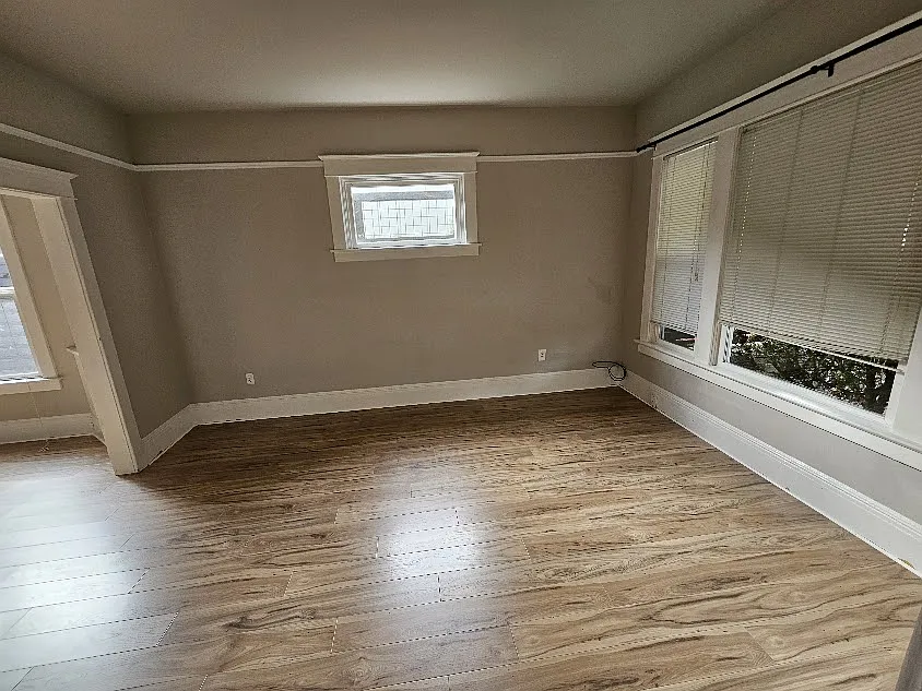 2 bed, 900 sqft, $2,600 — Photo 4