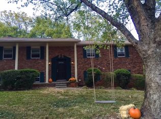 11515 Midhurst Dr, Knoxville, TN 37934