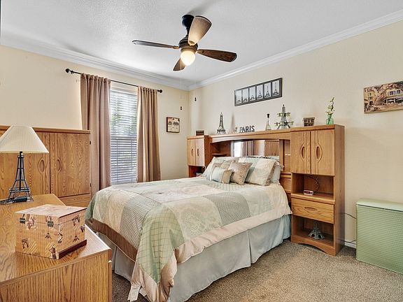 4th image of 3901 Sonoma Springs Ave APT 1709