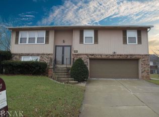 1425 Hanson Dr, Normal, IL 61761