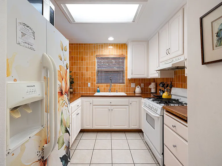 3838 Kettner Blvd — Photo 4
