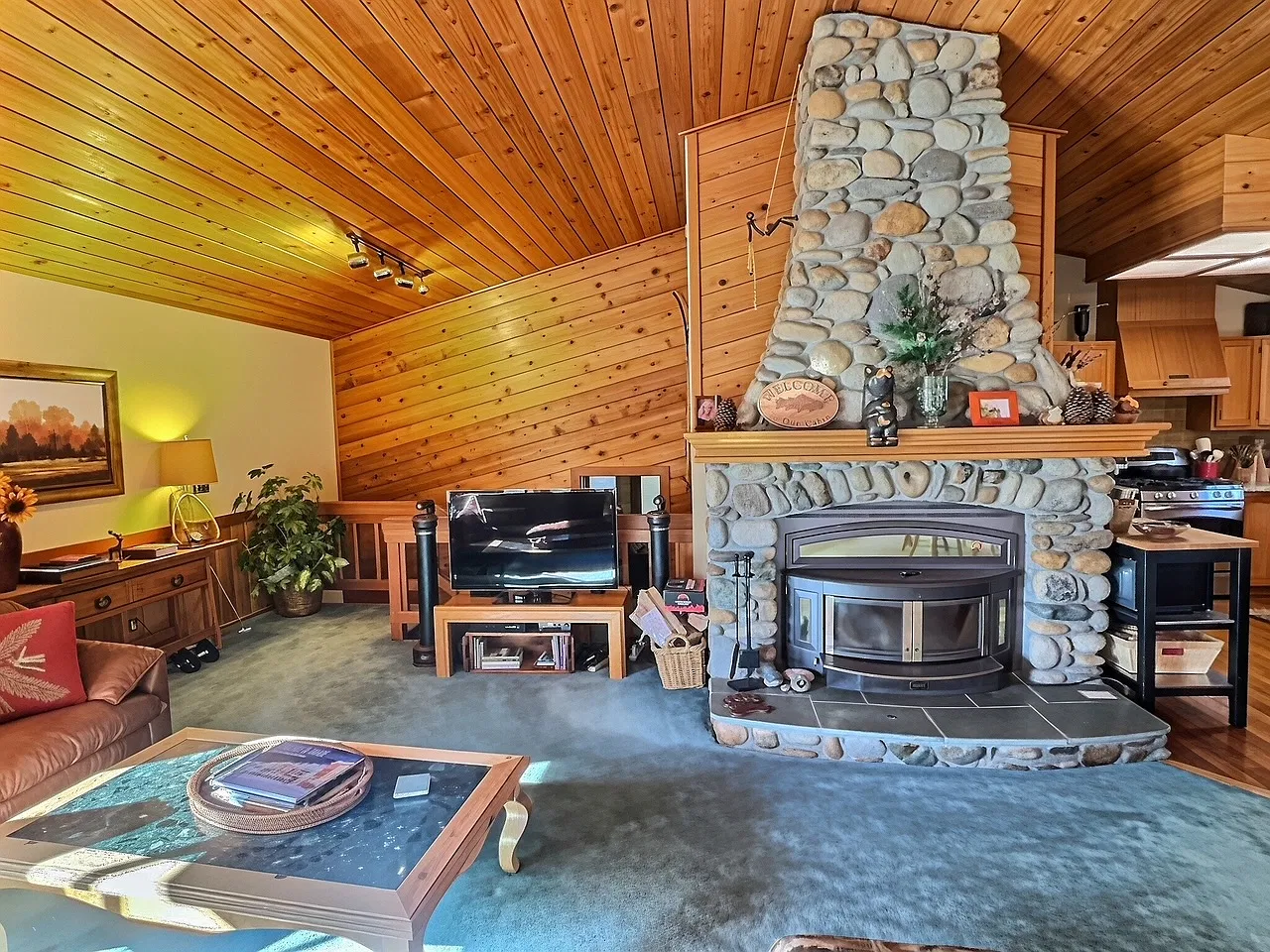 4 bed, 3.5 bath, 2225 sqft, $4,500 — Photo 4