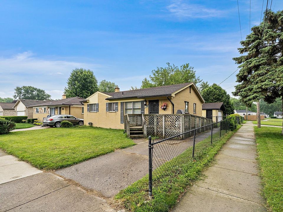 23800 Lakewood St, Saint Clair Shores, MI 48082 Zillow
