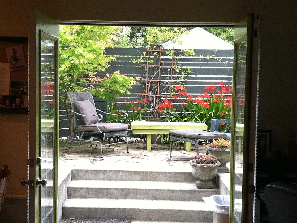 Private Courtyard
