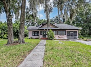 517 E Plymouth Ave, Deland, FL 32724