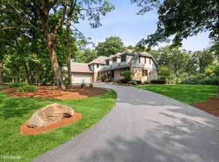 29 Sequoia Rd, Hawthorn Woods, IL 60047