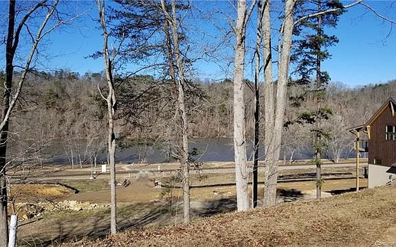 2nd image of 10 River Run