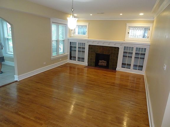 3rd image of 5312 S Greenwood Ave #1