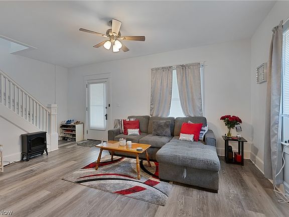 3rd image of 273 Maplewood Ave