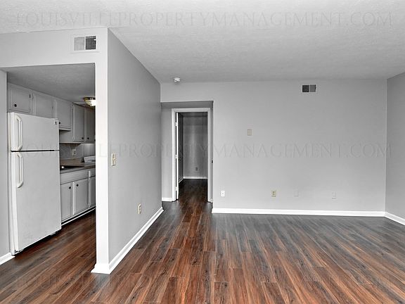 5th image of 4728 Southern Pkwy APT 13