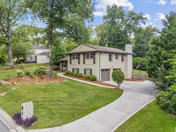 3rd image of 649 Paden Dr