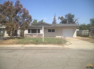 2500 Henley St, Bakersfield, CA 93307