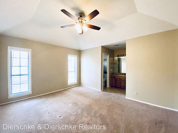 4th image of 1642 Parkview Dr