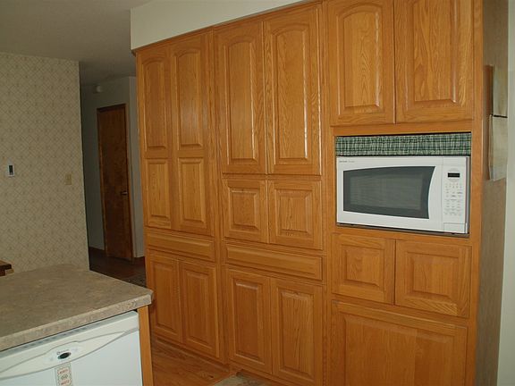 3rd image of 505 7th Ave SE