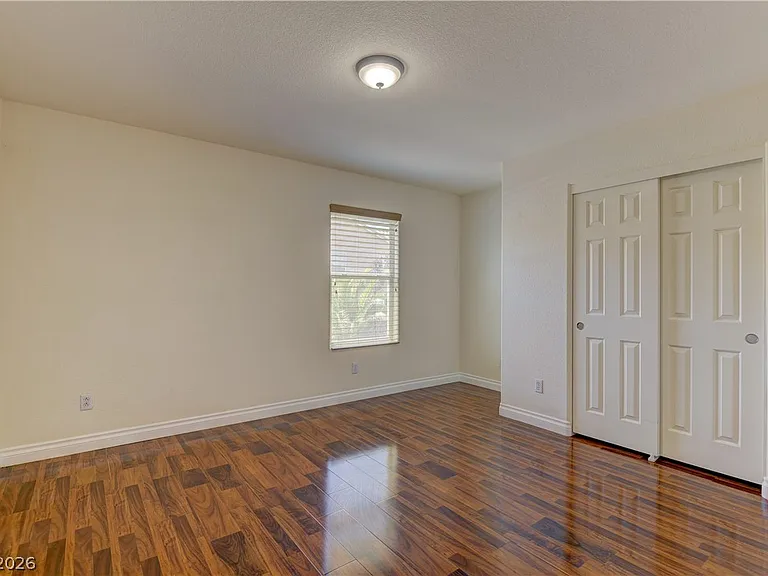 10201 Kermode Ct — Photo 14