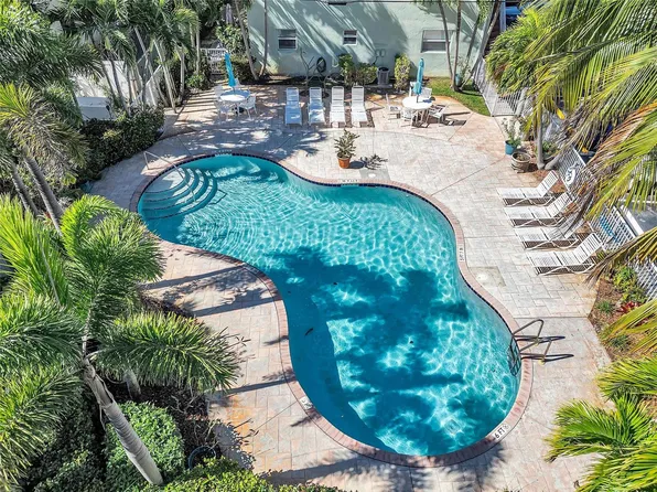 2607 NE 8th Ave APT 34, Wilton Manors, FL 33334