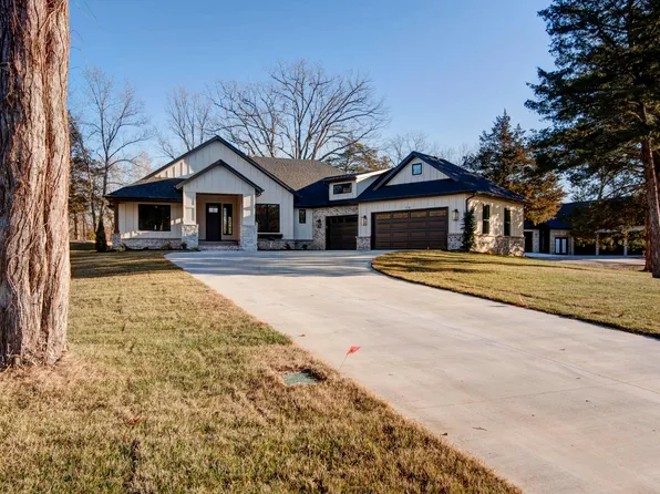 779 Seven Pines Drive, Saddlebrooke, MO 65630