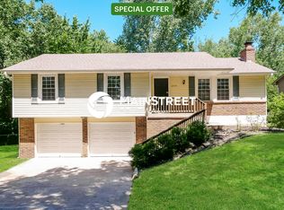 5918 NW 66th Ter, Kansas City, MO 64151