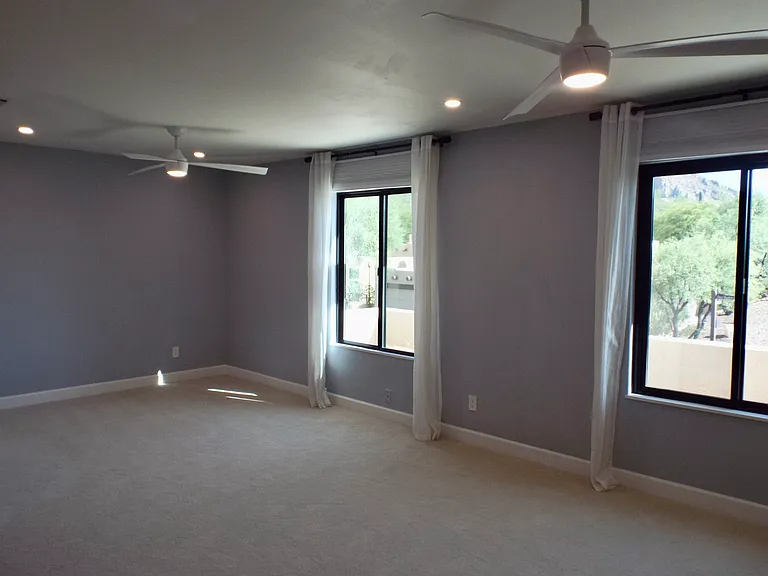 1715 E Deer Shadow Ln — Photo 16