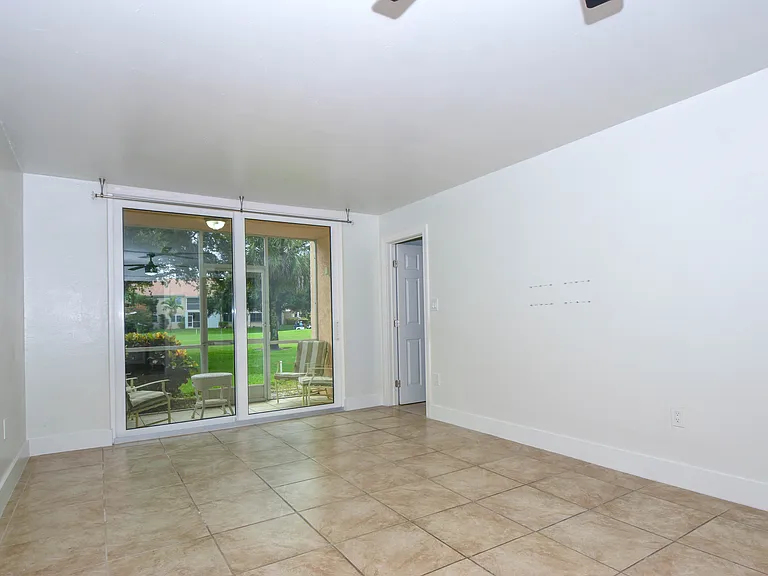 200 Turtle Lake Ct #108 — Photo 4
