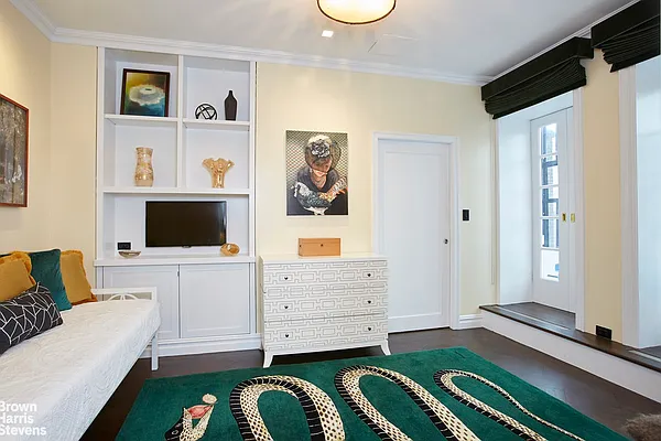 Sold by Brown Harris Stevens | media 17