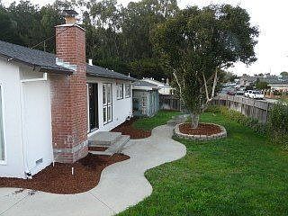2nd image of 2101 Fleetwood Dr