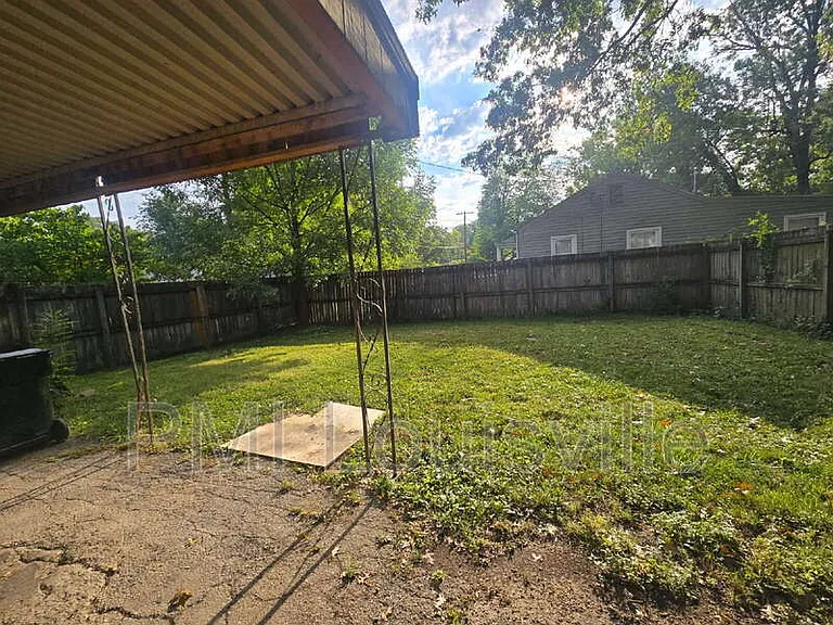 3901 Peachtree Ave — Photo 16