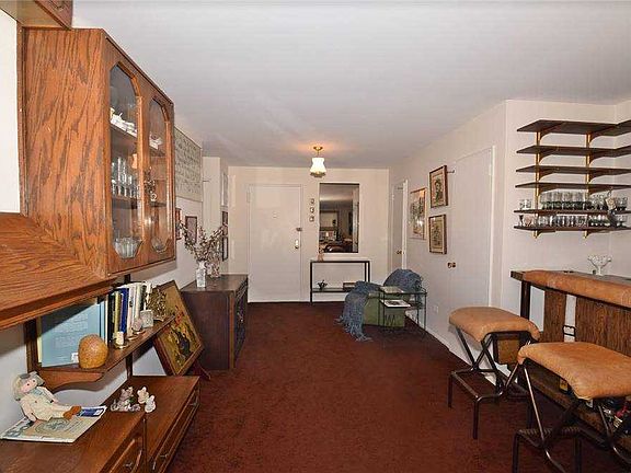 3rd image of 18-55 Corporal Kennedy St #1-G
