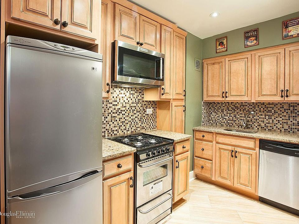1st image of 54 E 8th St #4M