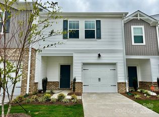 5054 Kellaher Pl, Charlotte, NC 28216