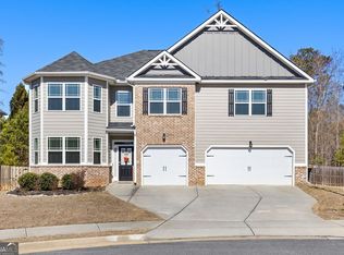 166 Brookview Dr, Newnan, GA