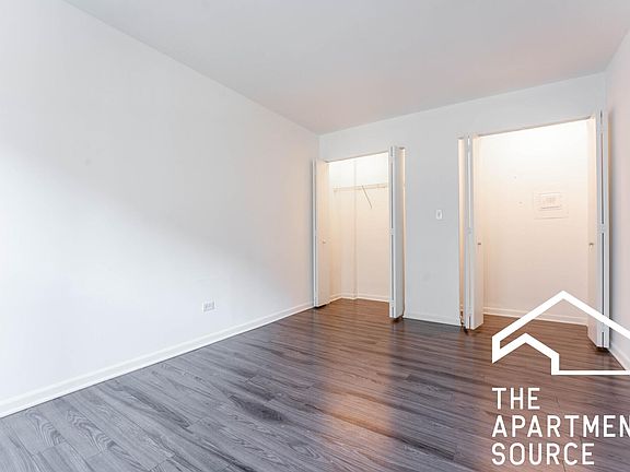 2nd image of 923 W Carmen Ave #2D