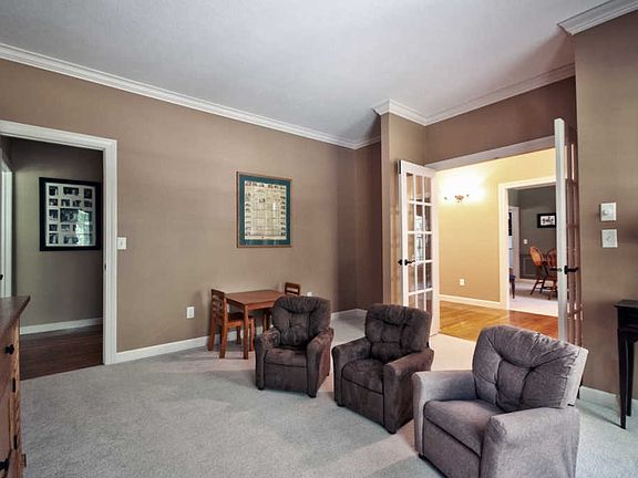 5th image of 51885 Meadow Creek Dr