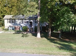 6503 Deerskin Dr, Fredericksburg, VA 22407