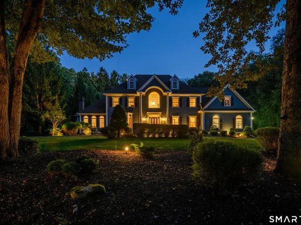 3 Dylan Drive, Newtown, CT 06470