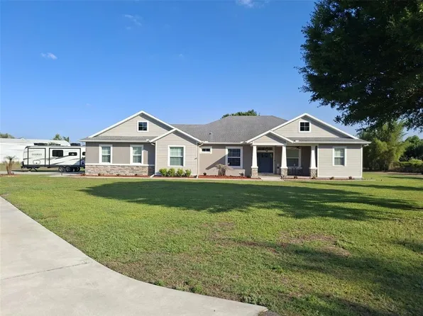 3620 Highland Country Trl, Plant City, FL 33567