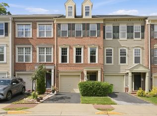 8133 Dove Cottage Ct, Lorton, VA 22079