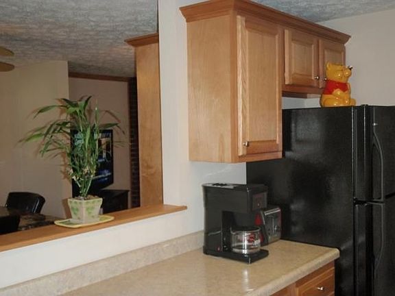 5th image of 797 Nordhoff Farm Dr
