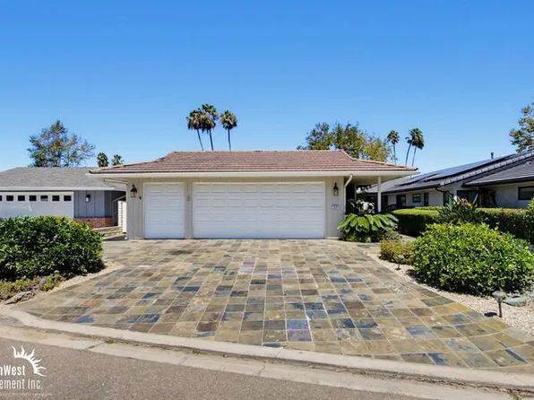 1521 San Pablo Dr, San Marcos, CA 92078