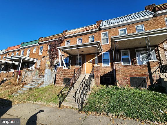 3rd image of 2428 W Franklin St