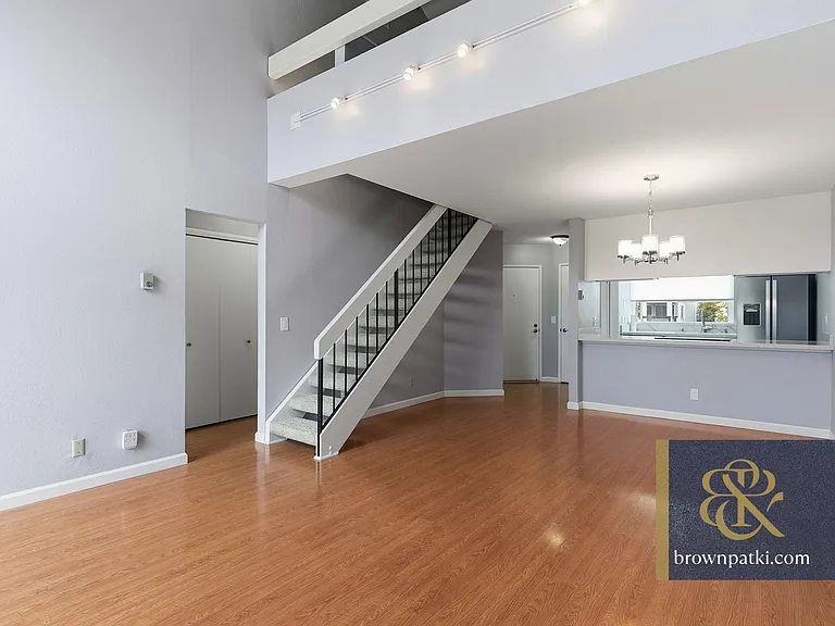 8 Eddystone Ct #I — Photo 4