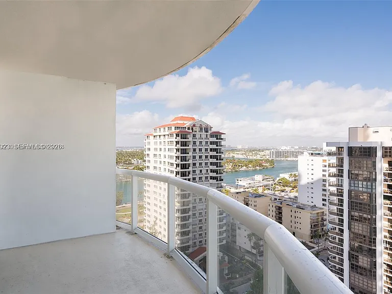 6365 Collins Ave #1811 — Photo 10