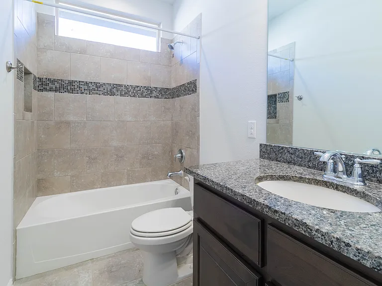 1312 Santa Clara Dr — Photo 5