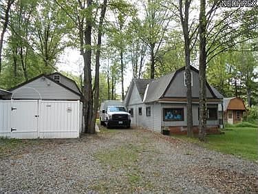 1st image of 8065 Oak Dr