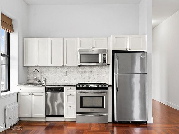 4th image of 609 W 137th St #54A